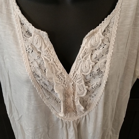 ❎ SOLD ❎ Maternity Motherhood Maternity Top - Picture 2 of 8